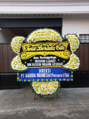 Papan Bunga Duka di Langkai